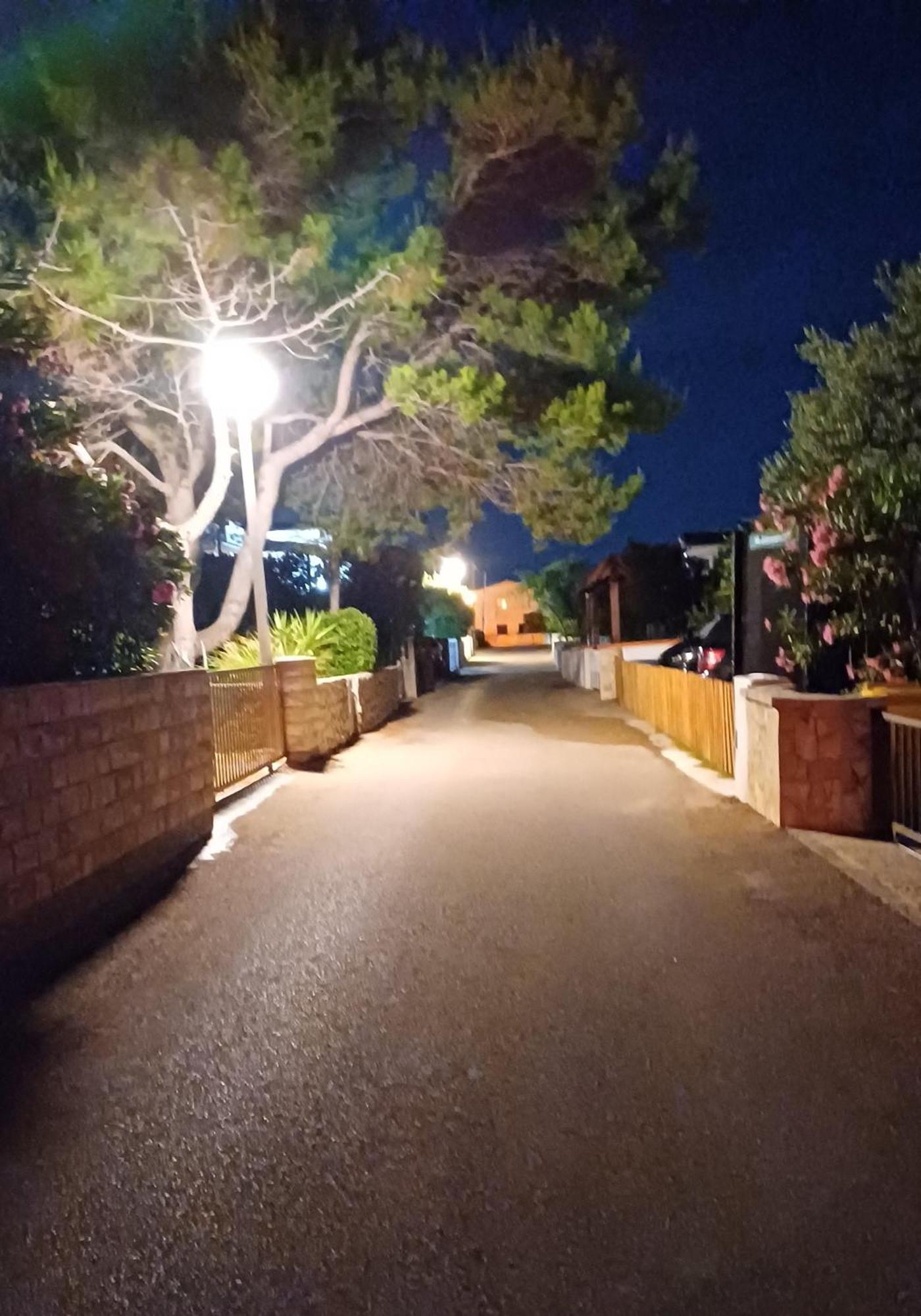 Apartmani Mira Vir Exteriér fotografie
